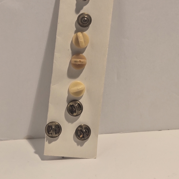 Collectible Pin Racing Car Set - Picture 3 of 11